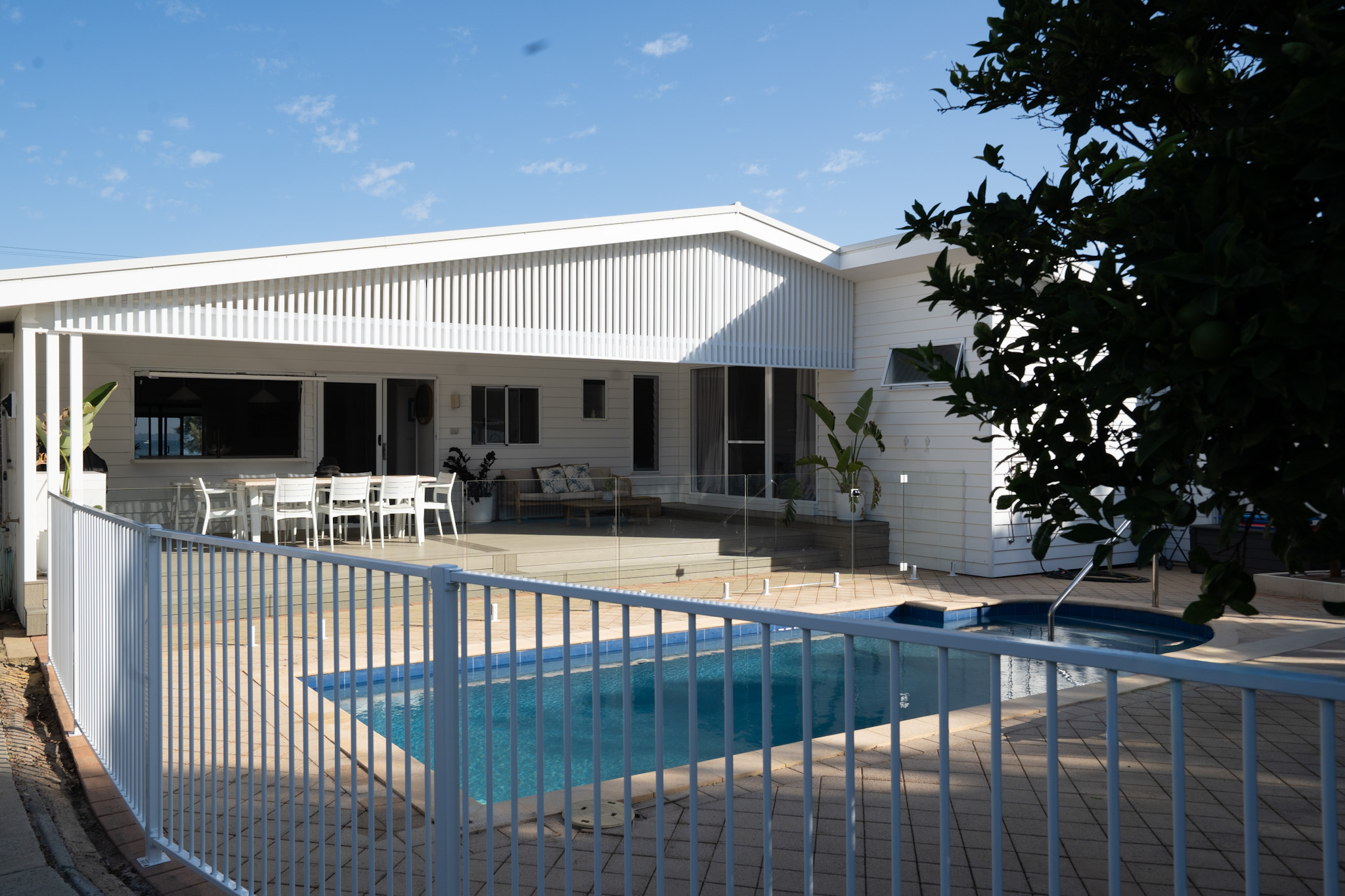 Tubular & Ive Style Fencing